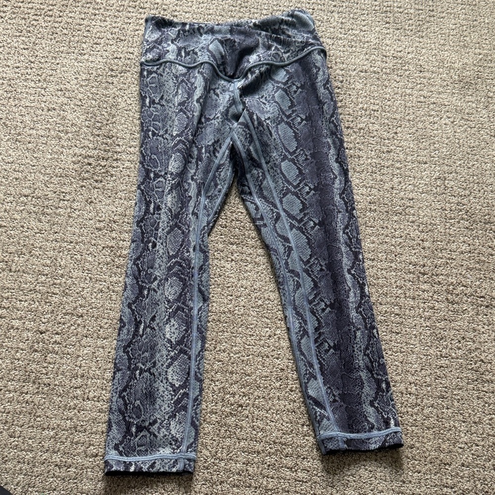 Victoria's Secret Snake Print Leggings - Black and Gray